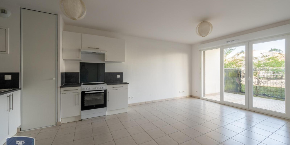 appartement à CANEJAN (33610)