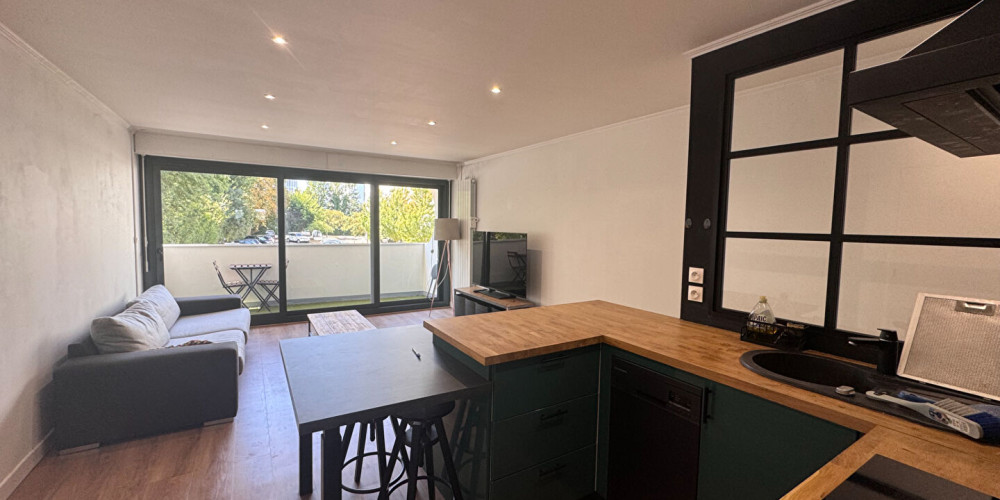 appartement à LE BOUSCAT (33110)