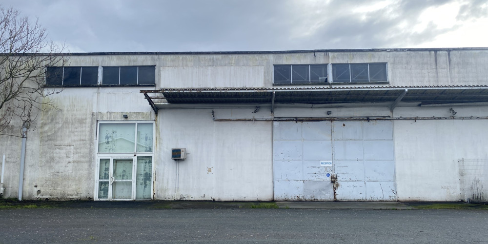 local industriel à BEGLES (33130)