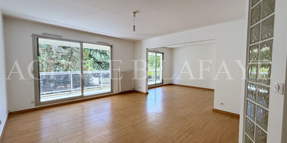 appartement à BORDEAUX (33200)