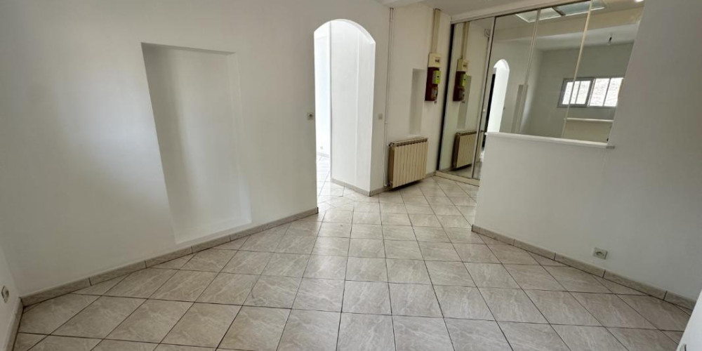 appartement à BORDEAUX (33800)