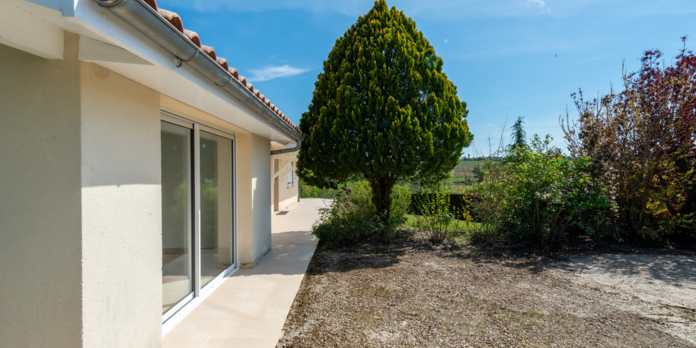 maison à BEGUEY (33410)