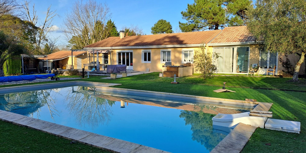 maison à CESTAS (33610)