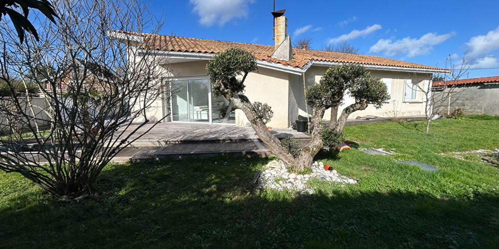 maison à BLANQUEFORT (33290)