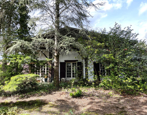 maison  ST JEAN D ILLAC