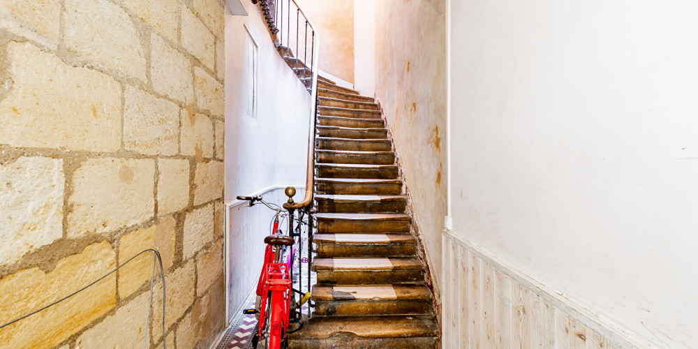 appartement à BORDEAUX (33800)