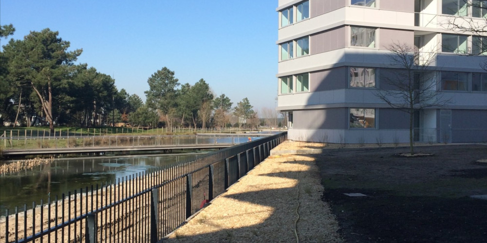 appartement à BORDEAUX (33300)