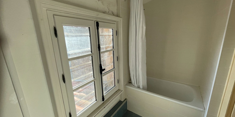 appartement à BORDEAUX (33000)