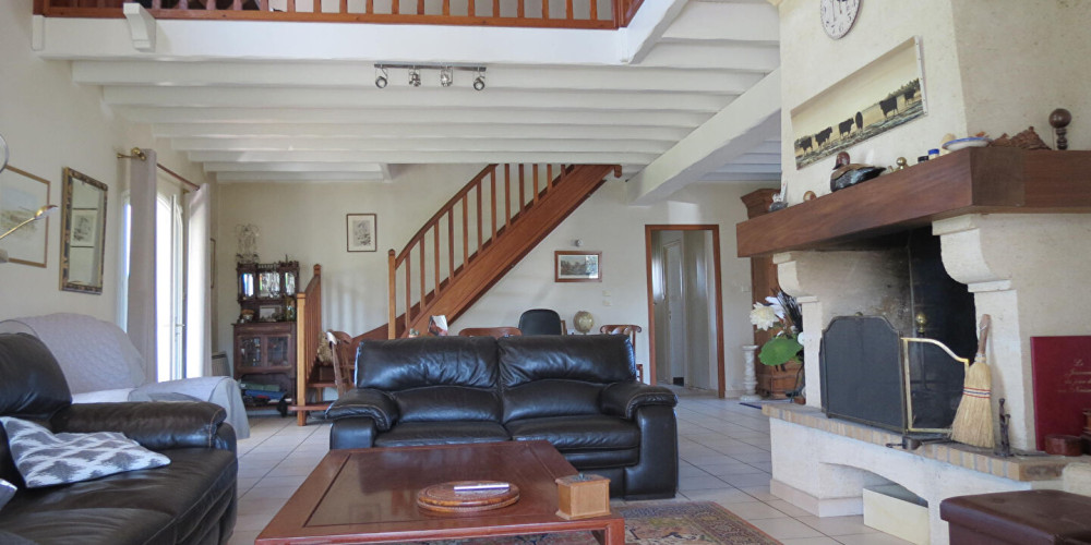 maison à VENDAYS MONTALIVET (33930)