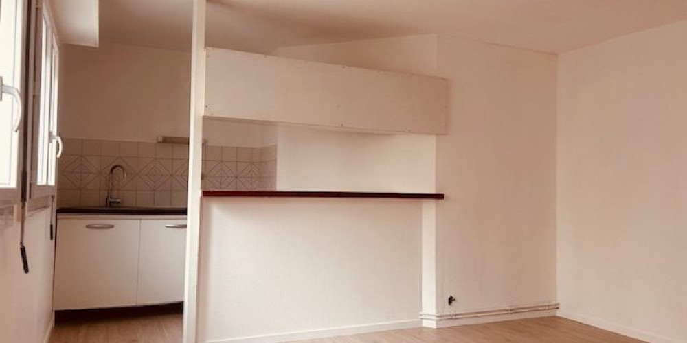 appartement à BORDEAUX (33000)