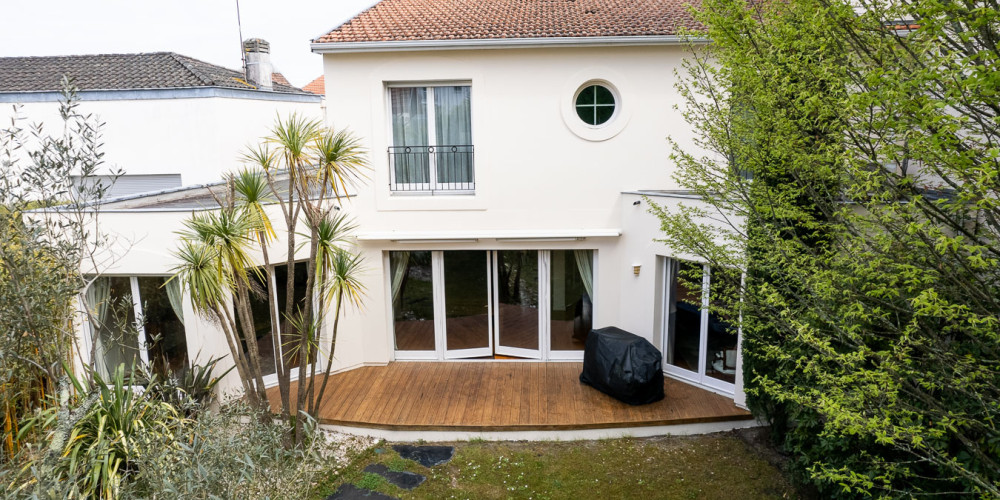 maison à BORDEAUX (33200)