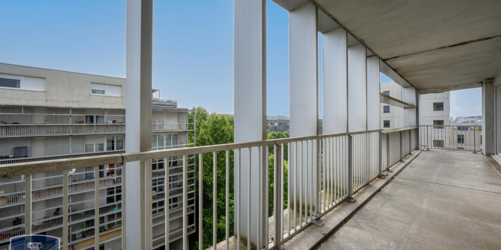 appartement à BORDEAUX (33000)