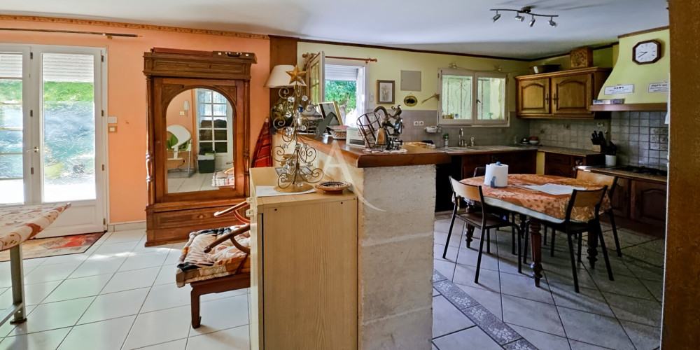 maison à VILLENAVE D ORNON (33140)