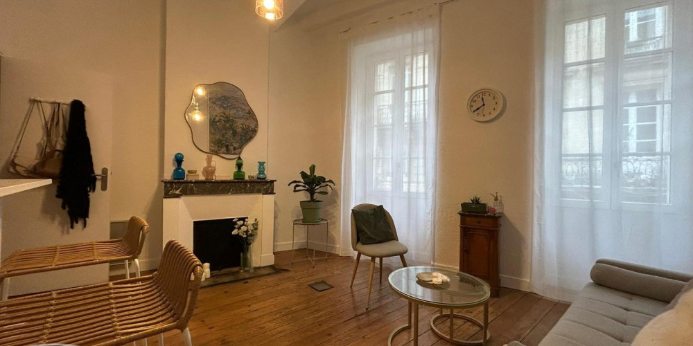 appartement à BORDEAUX (33000)