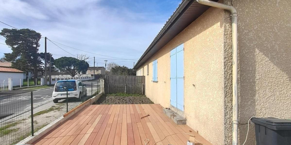 maison à ST MEDARD EN JALLES (33160)