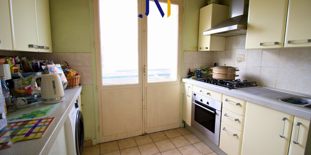 appartement à BORDEAUX (33000)