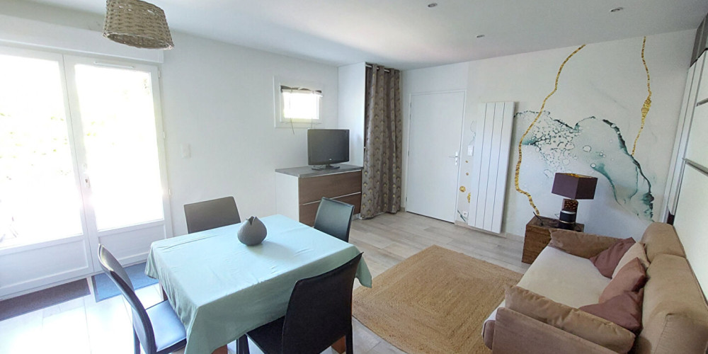 appartement à SALLES (33770)