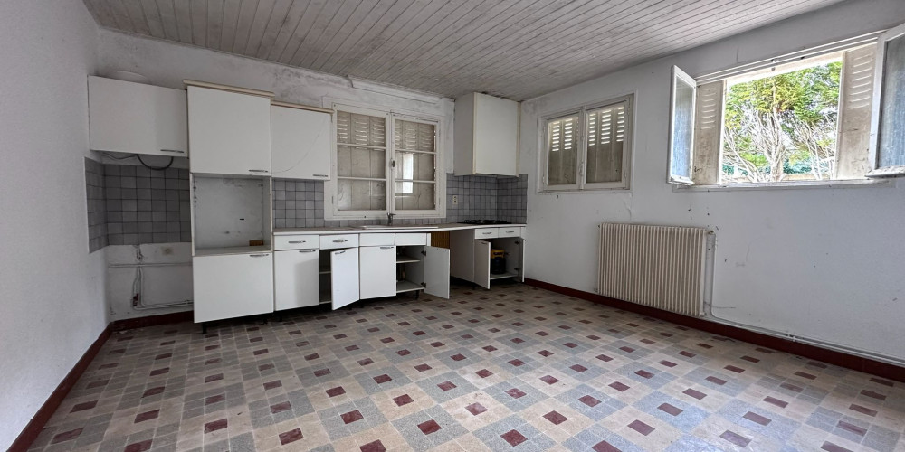 maison à LUGON ET L ILE DU CARNAY (33240)