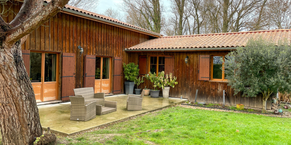 maison à STE COLOMBE (33350)