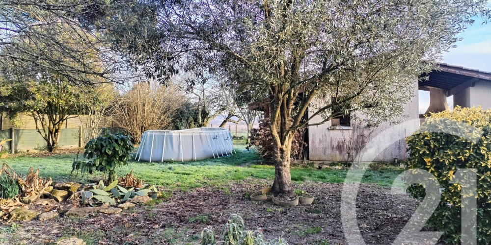 maison à ST MARTIN DE SESCAS (33490)