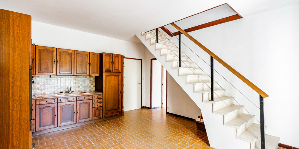 maison à CAVIGNAC (33620)