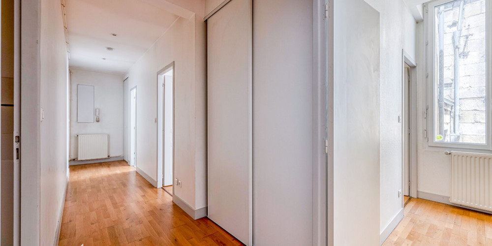 appartement à BORDEAUX (33000)