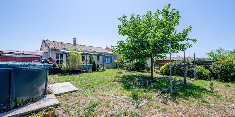 maison à CERONS (33720)