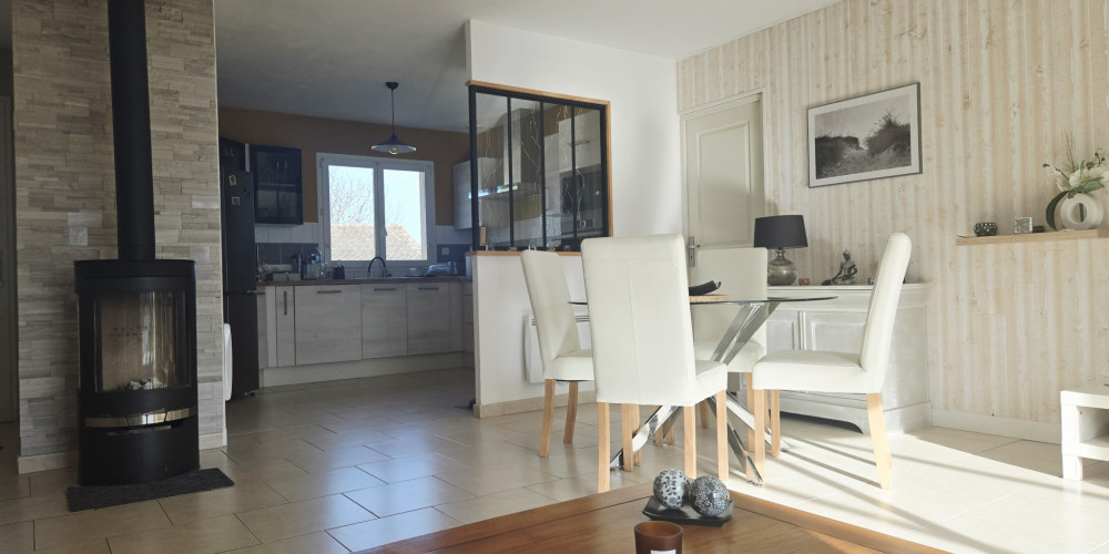 maison à STE TERRE (33350)