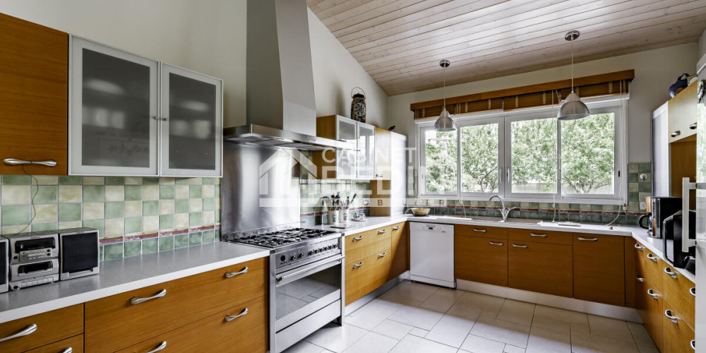 maison à CUBZAC LES PONTS (33240)