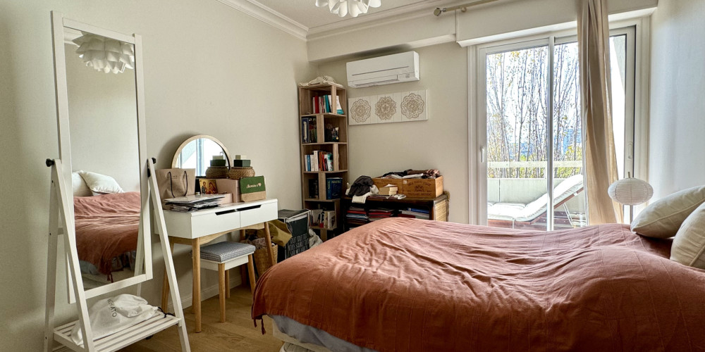 appartement à BORDEAUX (33000)