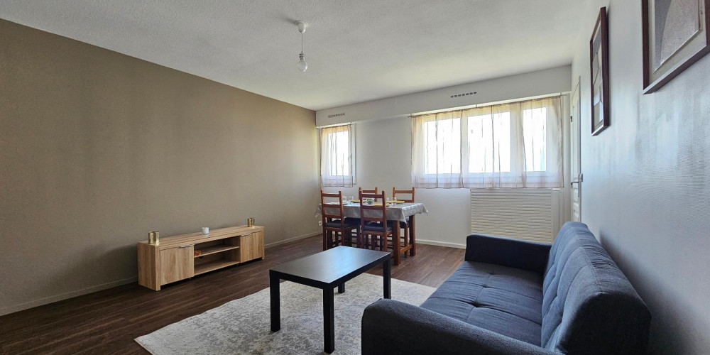 appartement à BORDEAUX (33300)