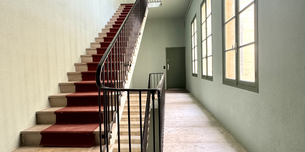 appartement à BORDEAUX (33000)