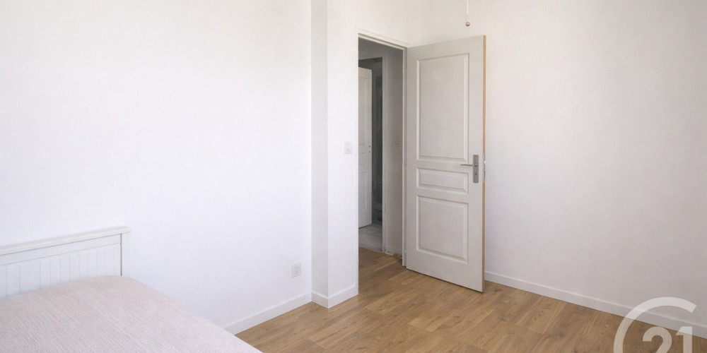 maison à CASTRES GIRONDE (33640)