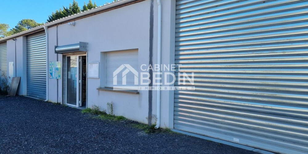 local commercial à LEGE CAP FERRET (33950)