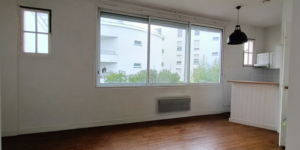 appartement à BORDEAUX (33800)