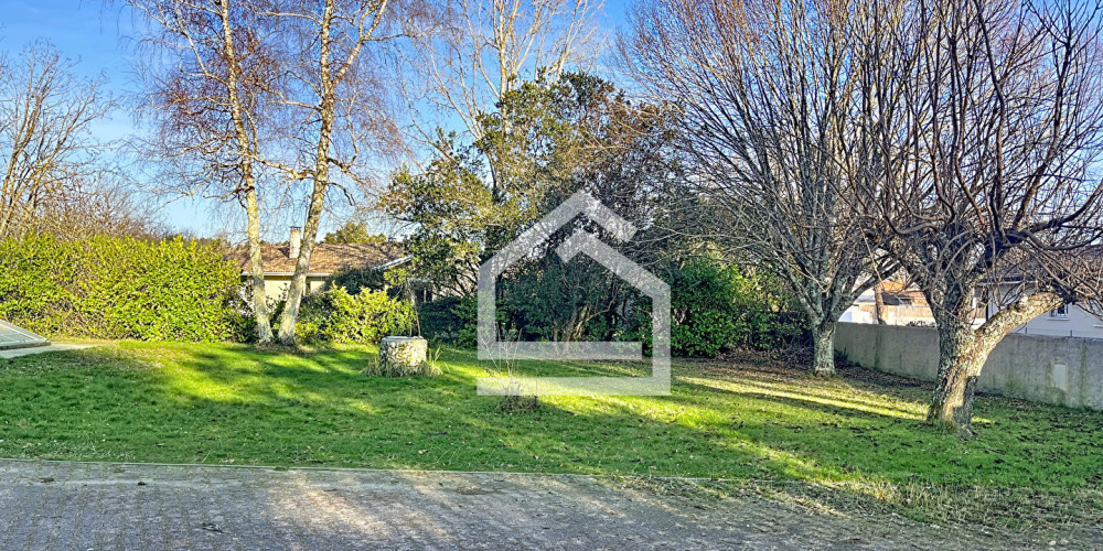 terrain à LEGE CAP FERRET (33950)