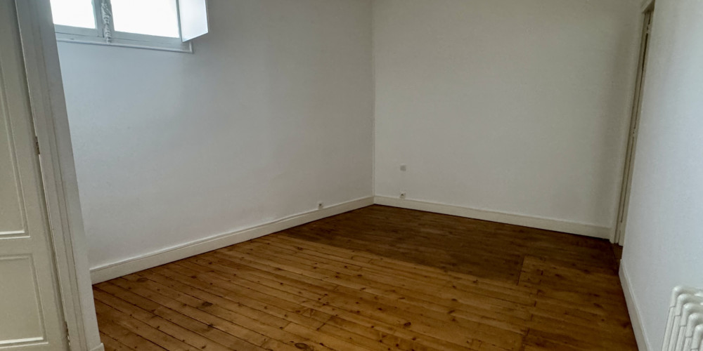 appartement à BORDEAUX (33000)