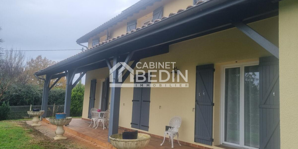 maison à ESCOUSSANS (33760)