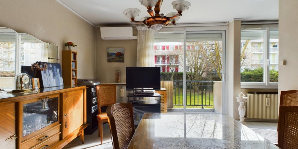 appartement à BORDEAUX (33000)