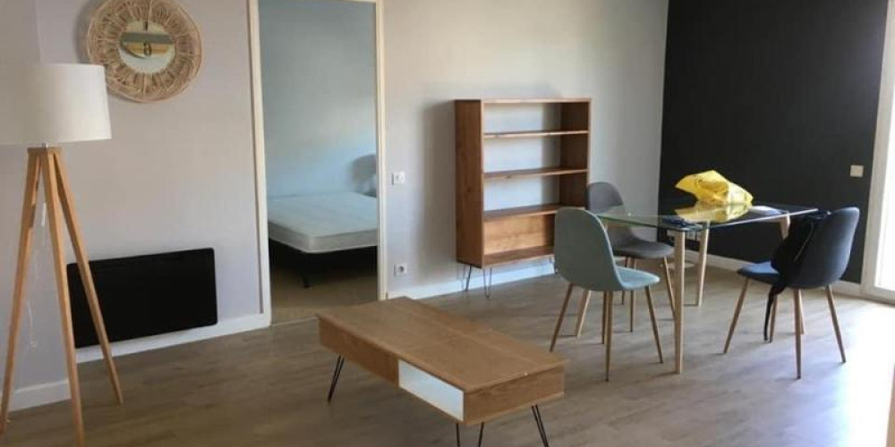 appartement à BORDEAUX (33000)