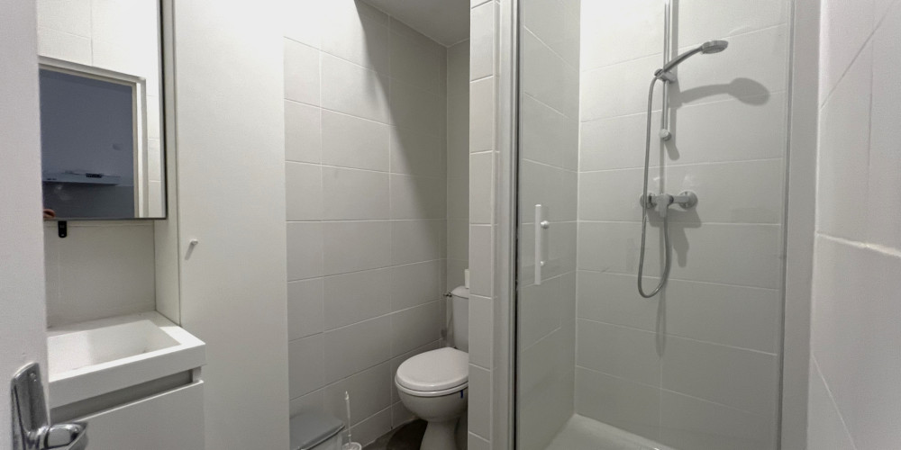 appartement à BORDEAUX (33000)