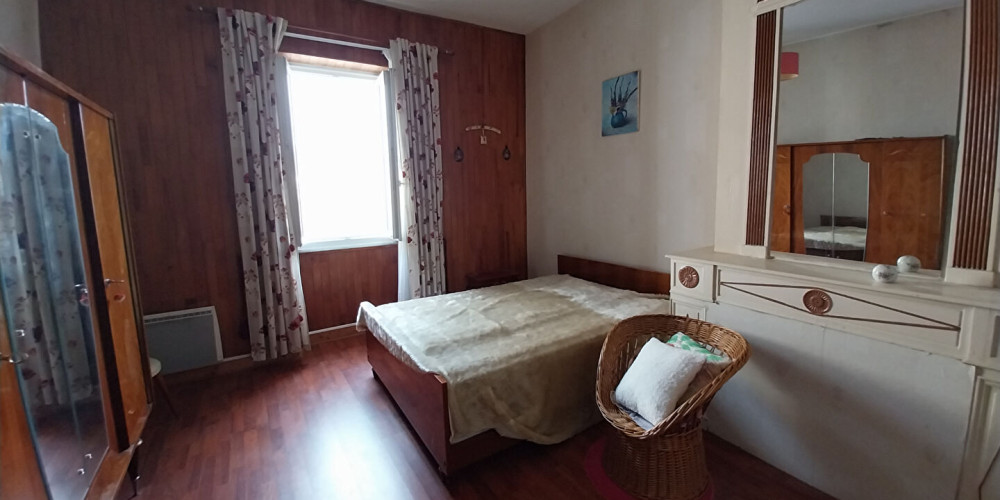 maison à PODENSAC (33720)