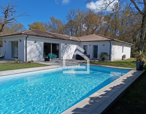 maison  LE TAILLAN MEDOC
