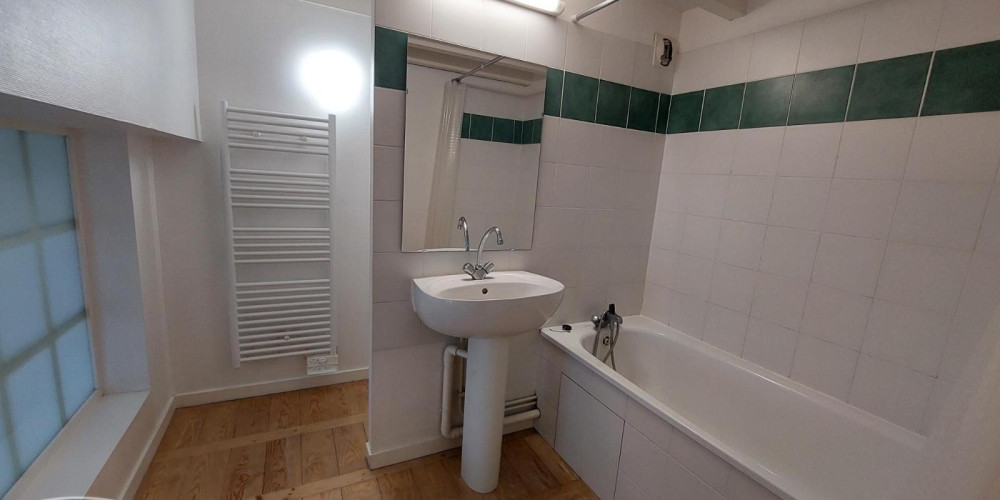 appartement à BORDEAUX (33000)