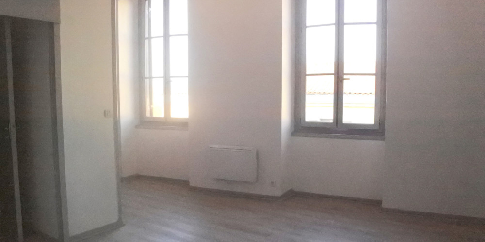 appartement à PREIGNAC (33210)