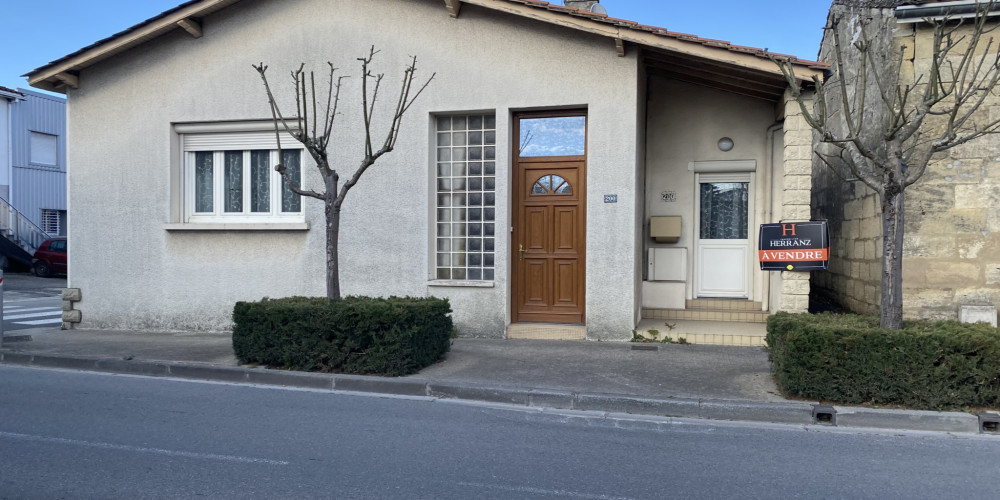 maison à MOULON (33420)