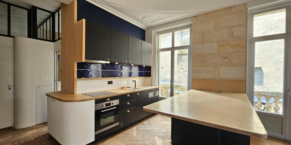 appartement à BORDEAUX (33000)