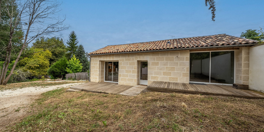 maison à GENISSAC (33420)