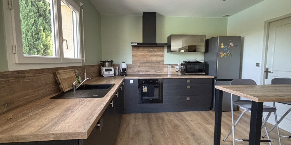 maison à GENISSAC (33420)