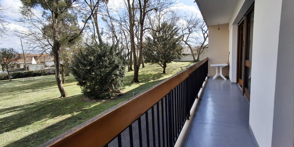 appartement à BORDEAUX (33200)